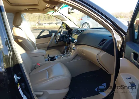 2012 Toyota Highlander Se V6 from USA, damaged, VIN 5TDBK3EH5CS155356